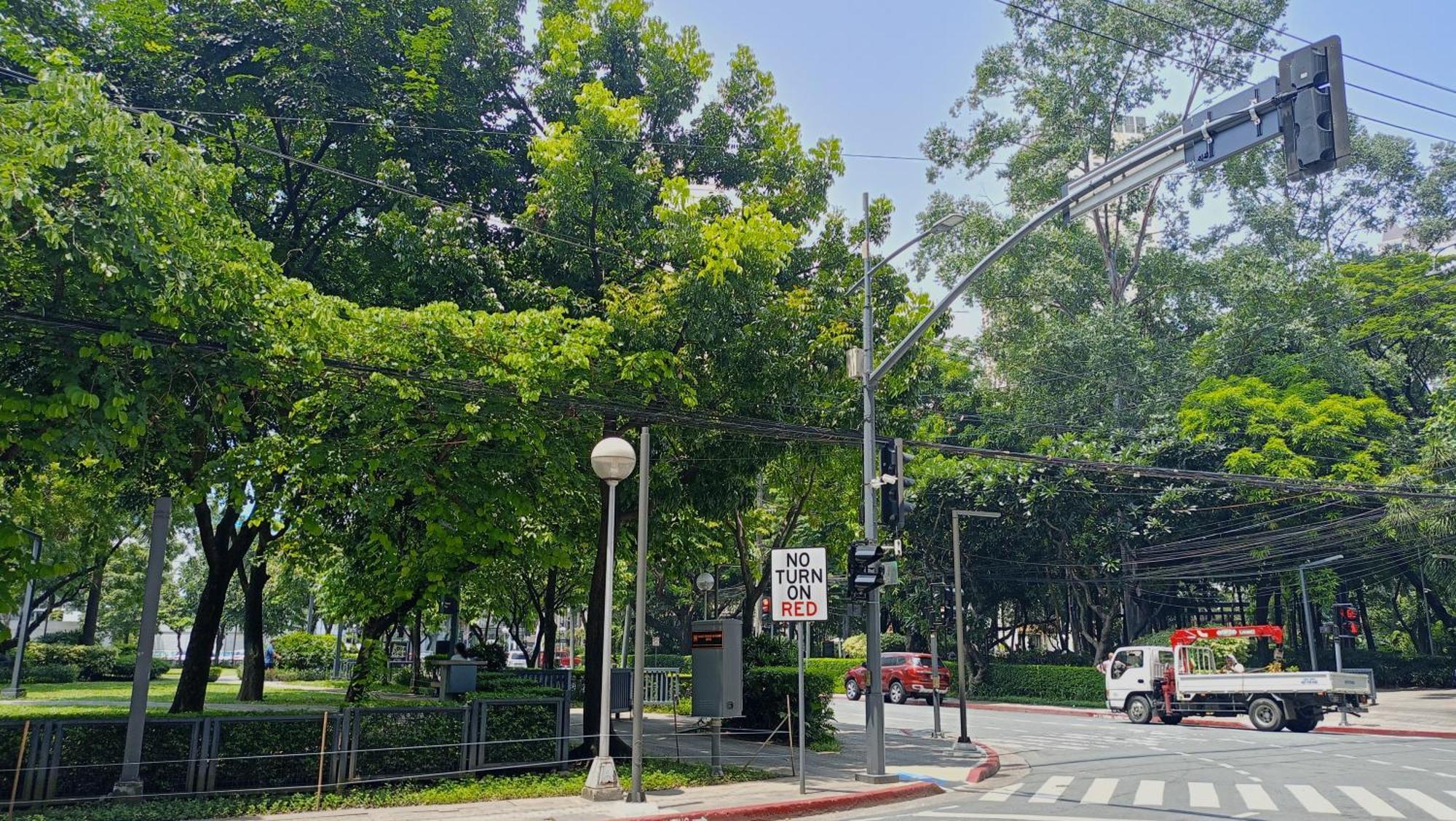 Kl Executive Greenbelt Manila Exterior foto